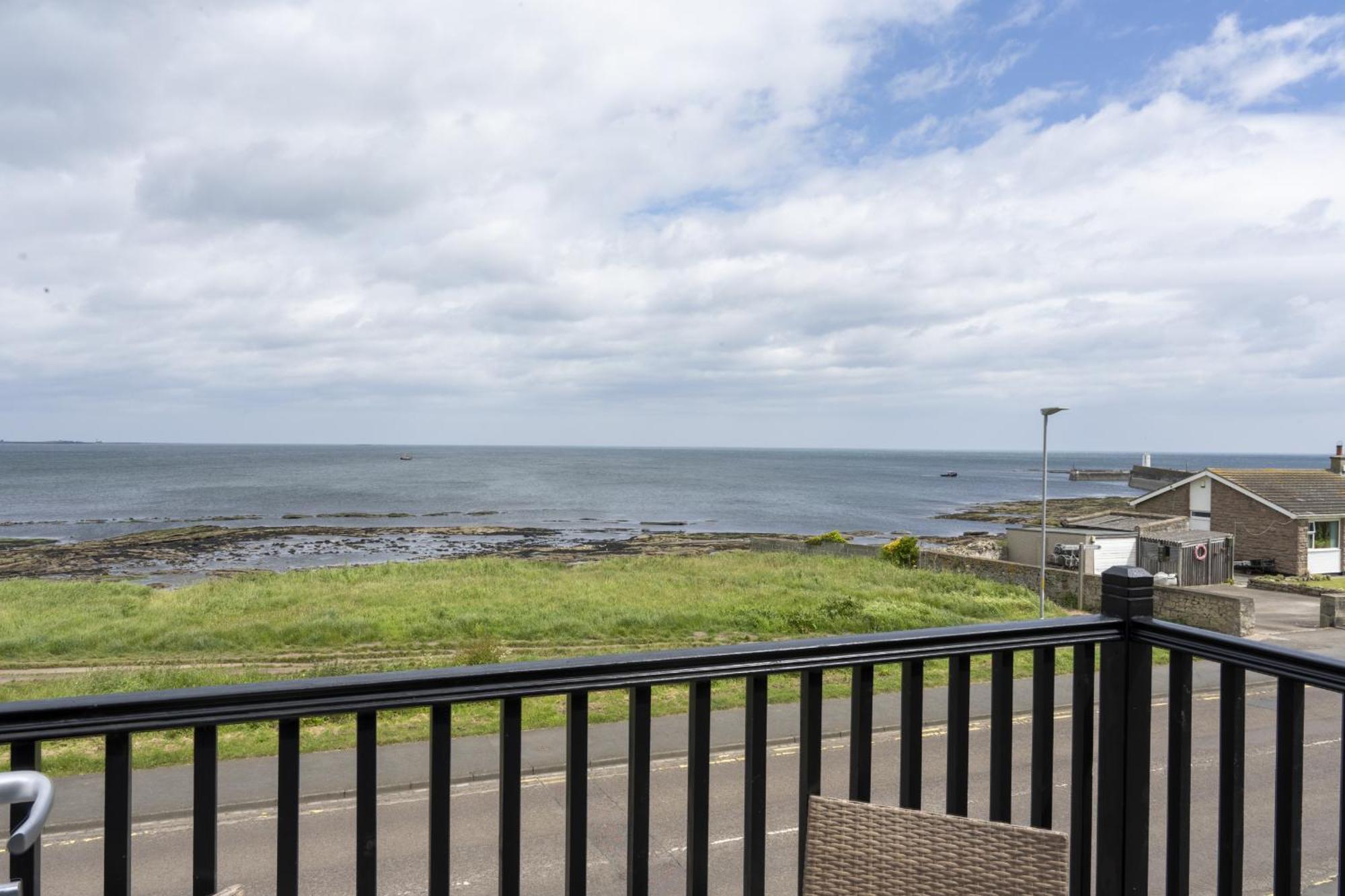 Northern Hideaways, Seascape Seahouses Bagian luar foto